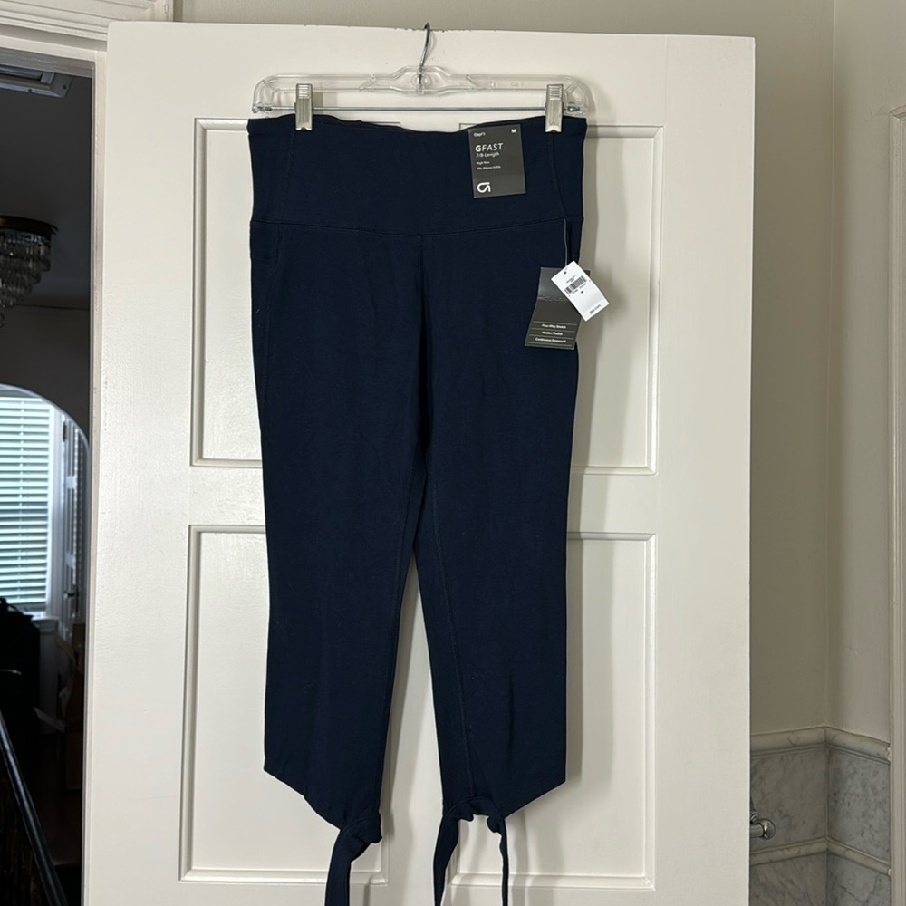 GAP G Fast Capri Leggings with Ties